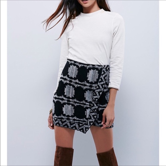 Free People Dresses & Skirts - Free People Tribal Mini Skirt #412